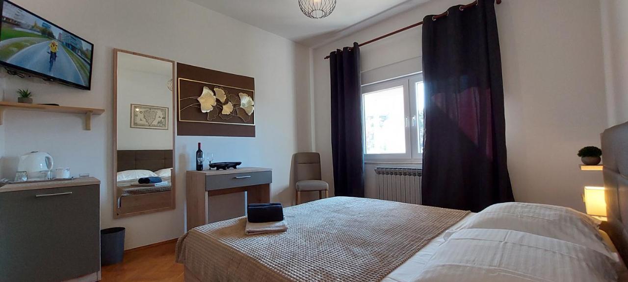 Villa Salvia Rooms And Apartments Rovinj Bagian luar foto