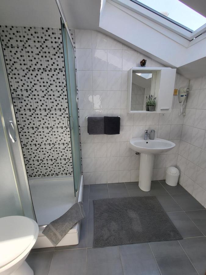 Villa Salvia Rooms And Apartments Rovinj Bagian luar foto