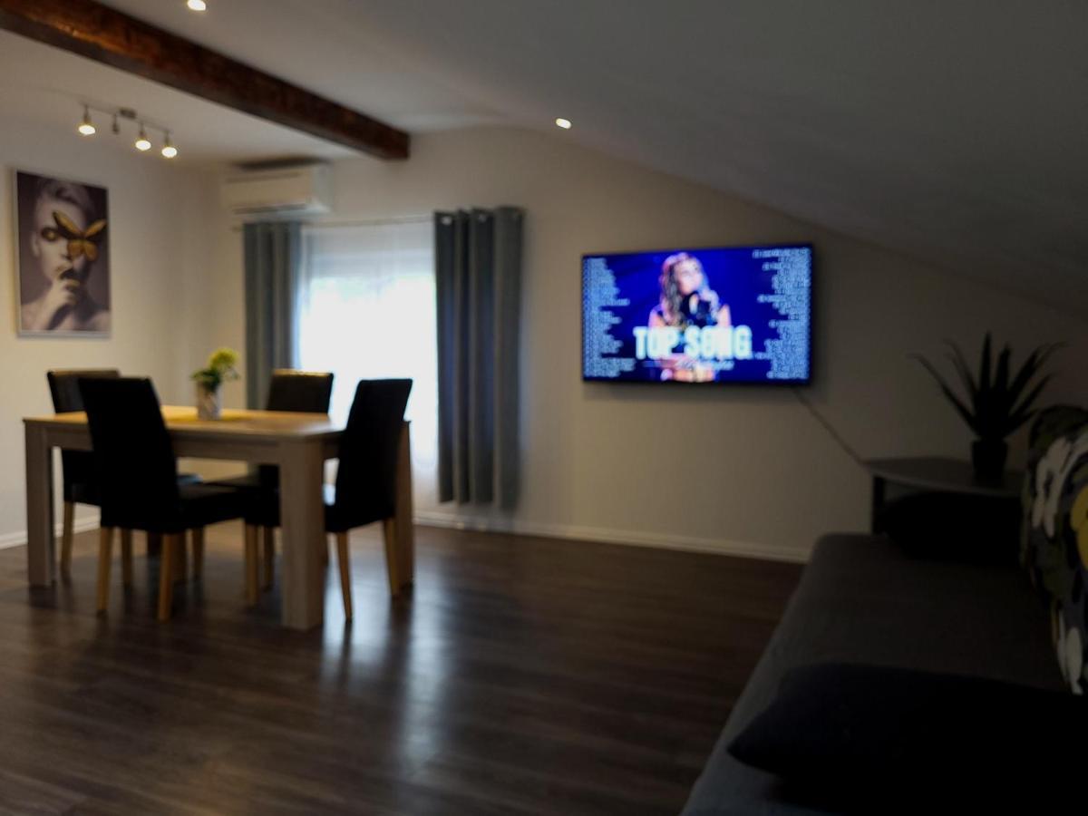 Villa Salvia Rooms And Apartments Rovinj Bagian luar foto