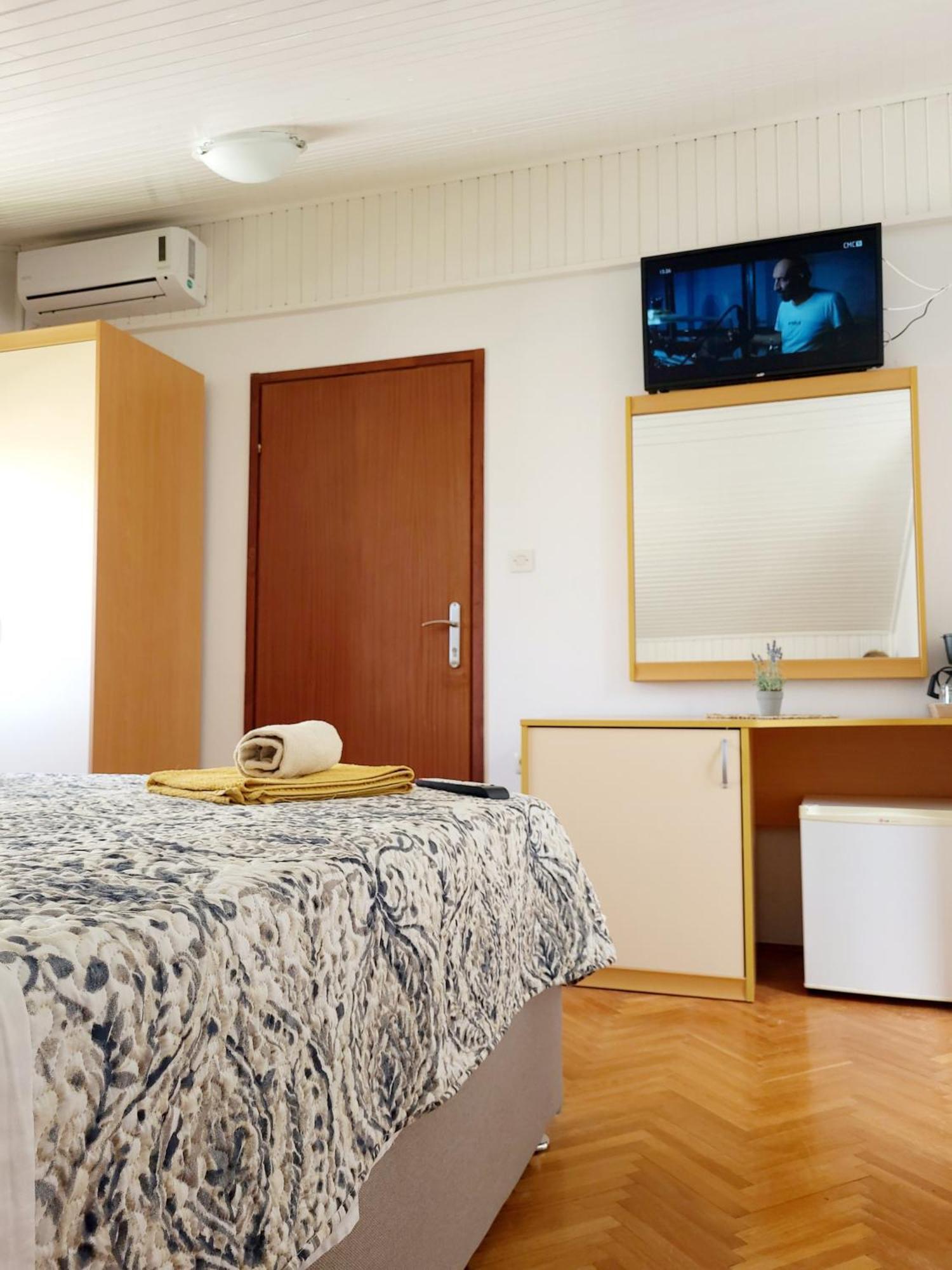 Villa Salvia Rooms And Apartments Rovinj Bagian luar foto